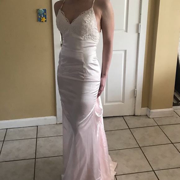 Prom dress - Picture 3 of 8